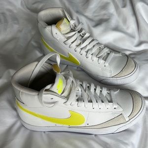 Nike Blazer Sneakers